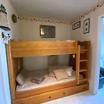 2 Pieces En Rez De Jardin -