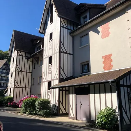 Appartement Rez De Jardin Au Calme Sur Les Hauteurs De Le Petit Nid *