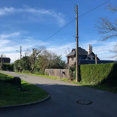 Rez De Jardin Au Calme Sur Les Hauteurs De Le Petit Nid
