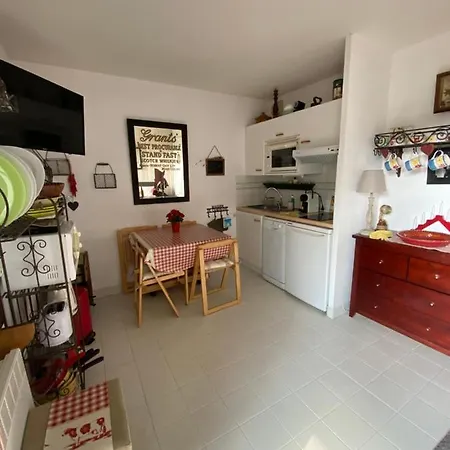 Rez De Jardin Au Calme Sur Les Hauteurs De Le Petit Nid Appartement *