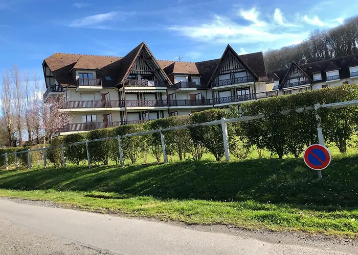 Apartamento 2 Pièces En Rez De Jardin -le Petit Nid à