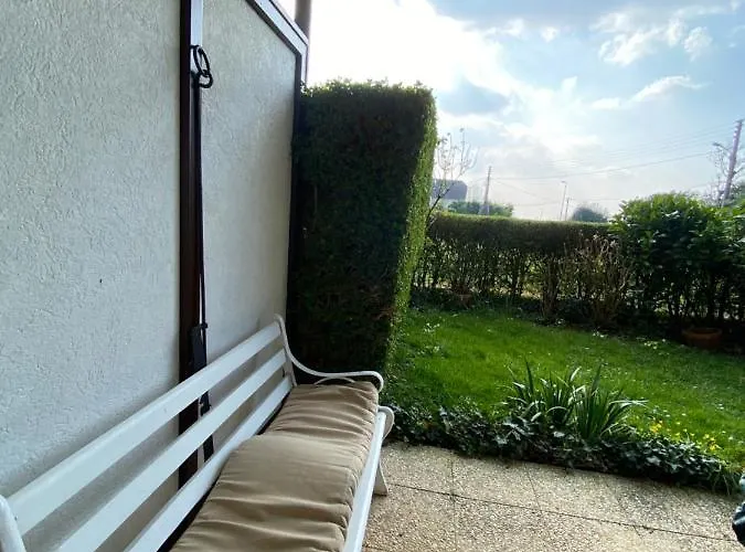 2 Pièces En Rez De Jardin -le Petit Nid à * Trouville-sur-Mer