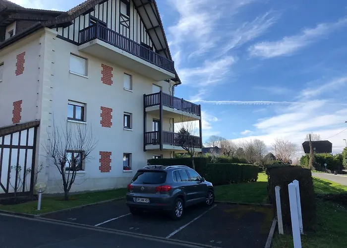 2 Pièces En Rez De Jardin -le Petit Nid à Apartamento